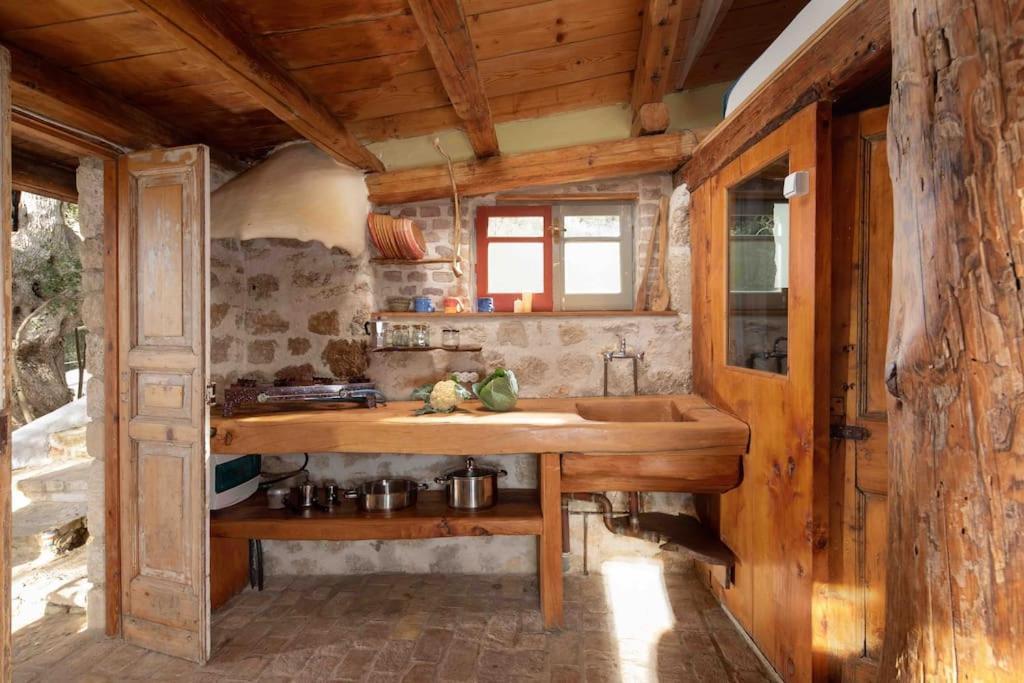 Margaritis'S Treehouse Villa Paramonas  Bagian luar foto