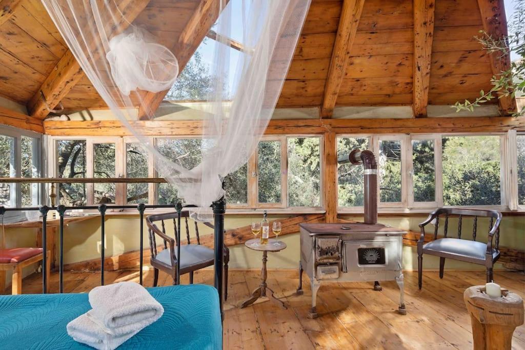 Margaritis'S Treehouse Villa Paramonas  Bagian luar foto